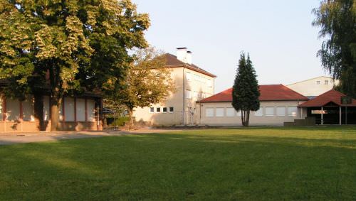 L’école élémentaire Image de L’école élémentaire
